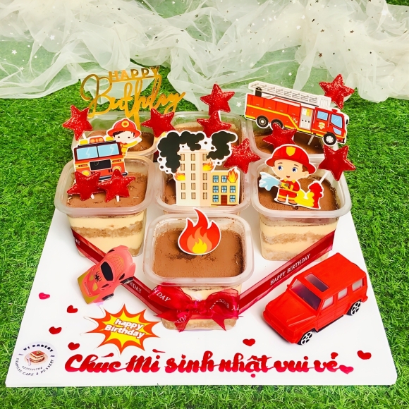 Set 7 - Bé trai Lính Cứu Hoả