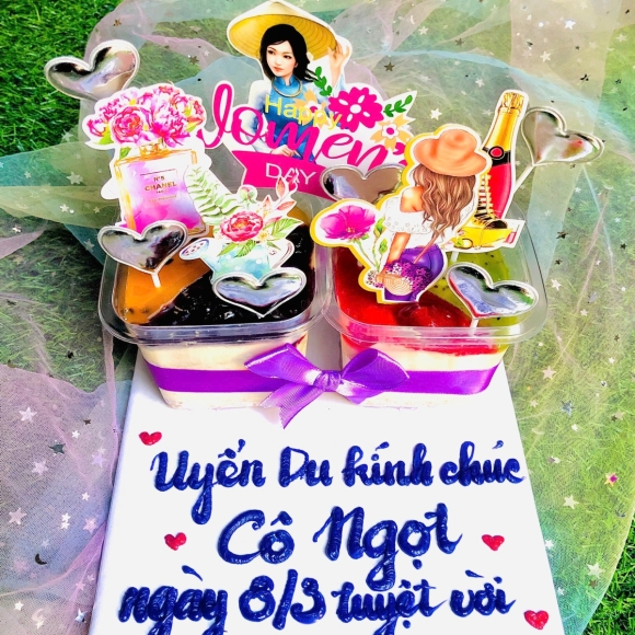 Set 2 hộp Cô giáo 8/3